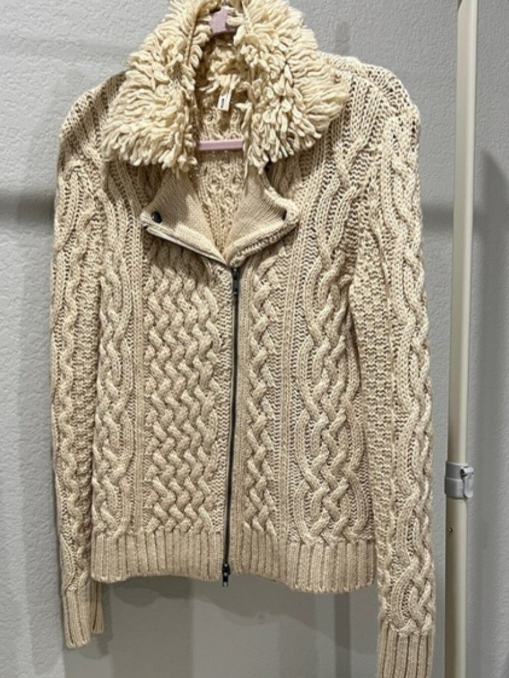 Stunning!  Moth (Anthro) alpaca blend cable knit zip - size M